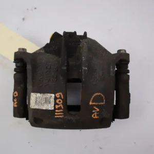 Offre spéciale | Etrier de frein avant droit occasion PEUGEOT 206 CC Phase 1 - 1.6i 109ch