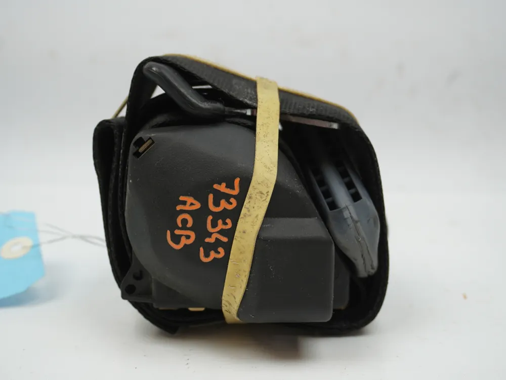 Achetez dès maintenant - Ceinture avant droite occasion RENAULT SUPER 5 Phase 1 - 1.1i 48ch