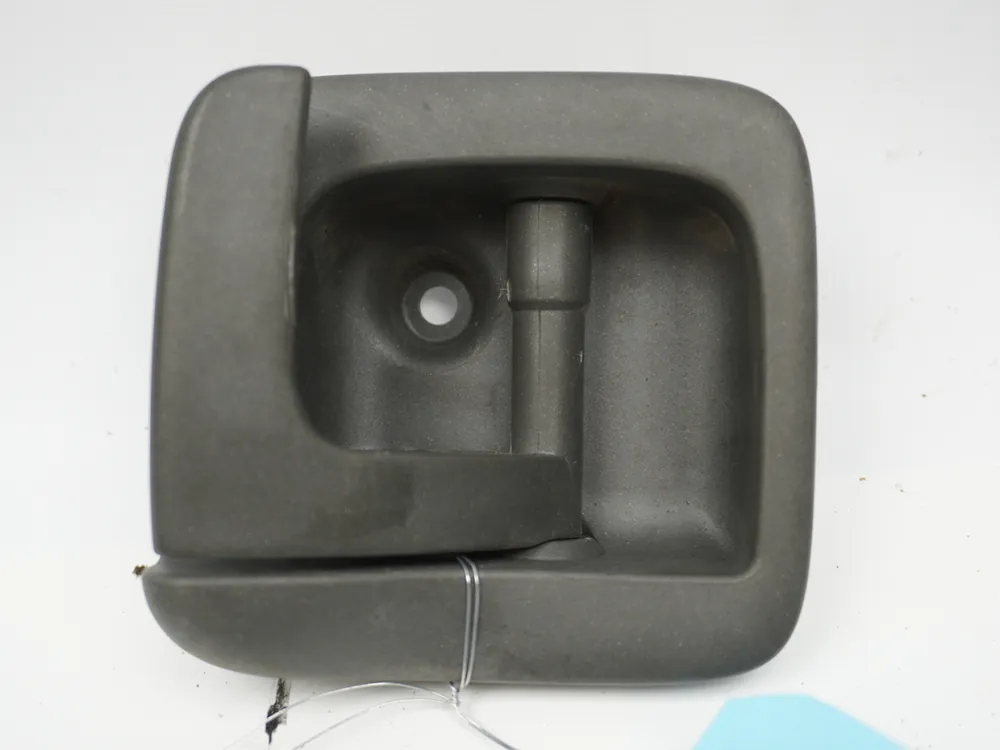 Retour gratuit - Tirette de capot moteur occasion VOLVO S60 I Phase 2 - 2.4D 163ch