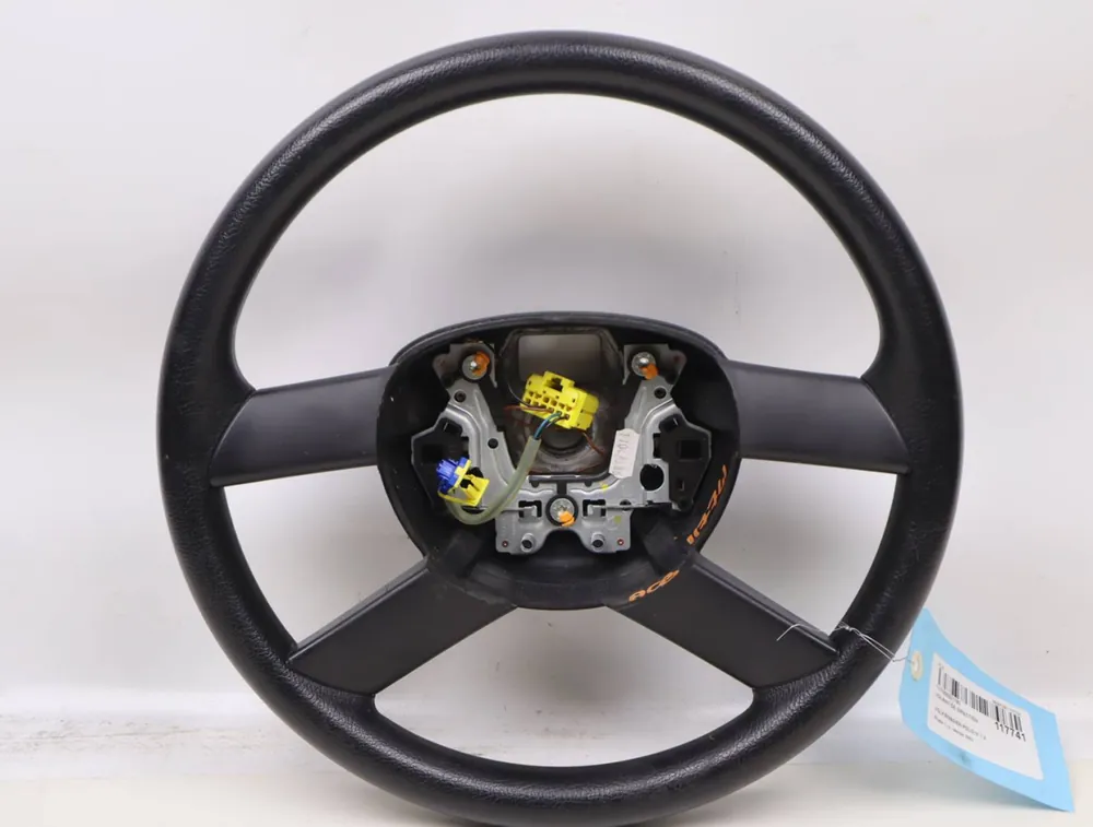 Volant de direction occasion VOLKSWAGEN POLO IV Phase 1 - 1.2 55ch - Commandez dès maintenant
