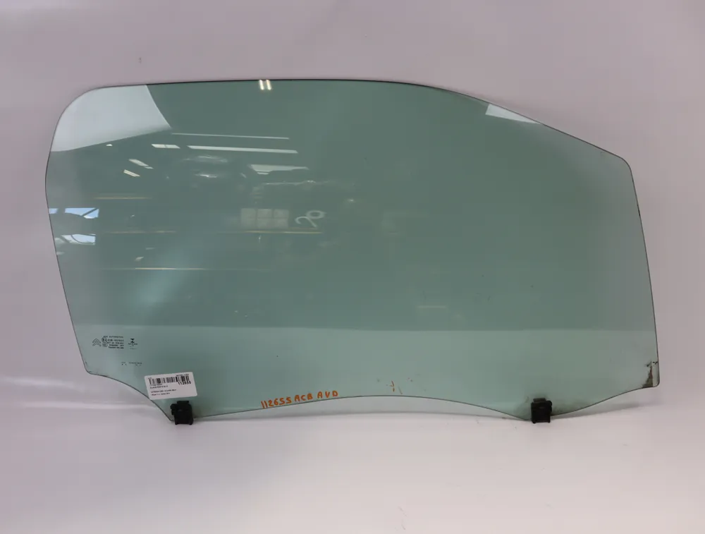 Glace porte av d occasion CITROEN DS3 Phase 1 - 1.6 e-HDi 90ch - Tendance