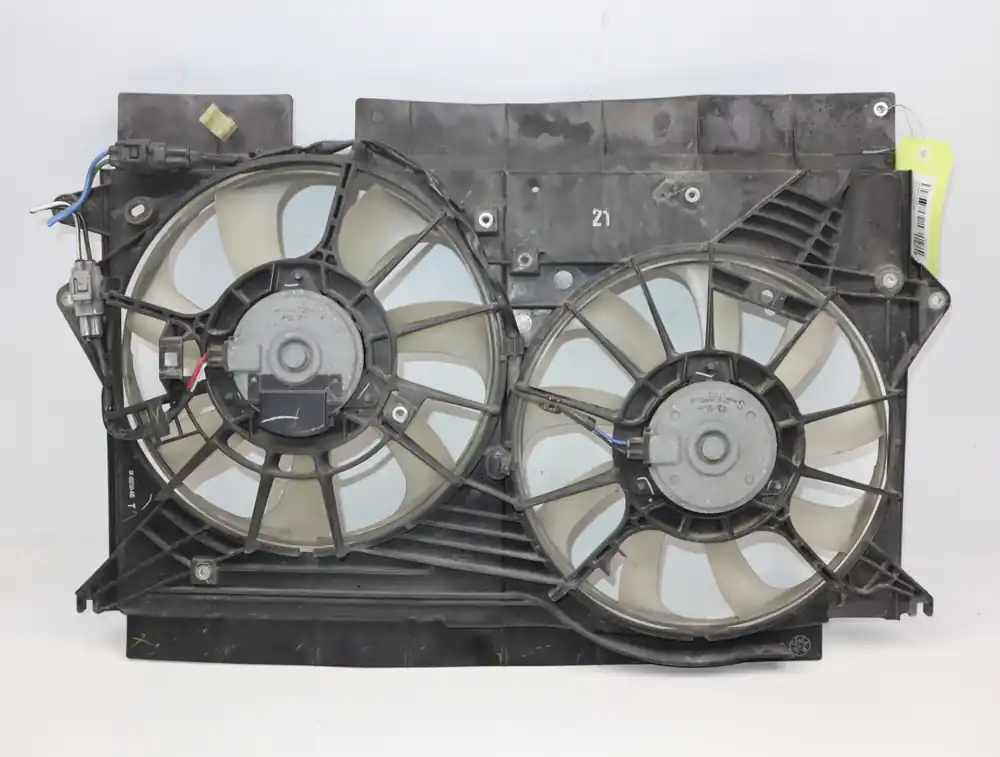 Plus que quelques articles - Ventilateur de refroidissement occasion TOYOTA VERSO Phase 1 - 126 D-4D