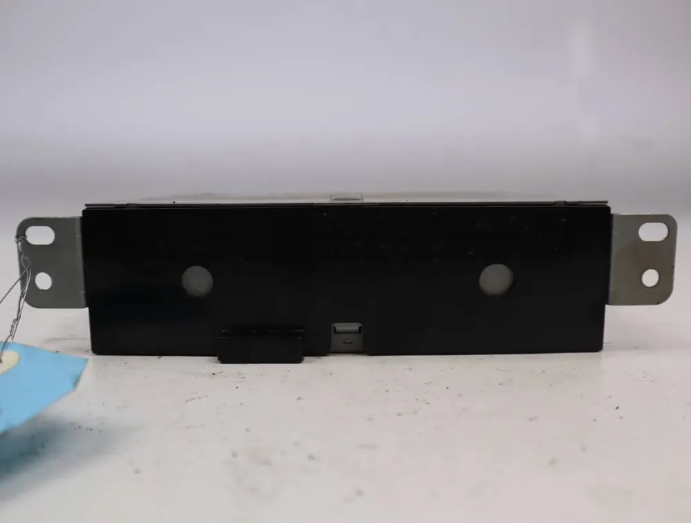 Tout juste disponible | Lecteur CD/DVD GPS occasion CITROEN C4 II Phase 1 - 1.6 HDI 90ch