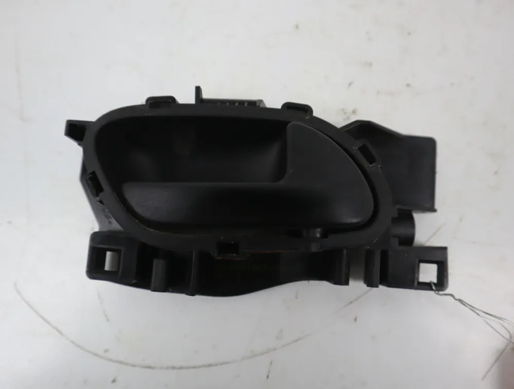 Disponible - Poignee int porte avd occasion PEUGEOT EXPERT II Phase 1 - 2.0 HDI 120ch