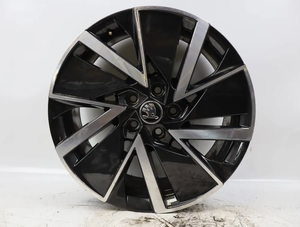Meilleure vente - Jante aluminium occasion SKODA OCTAVIA IV Phase 1 BREAK - 1.4 TSI EHR 150ch