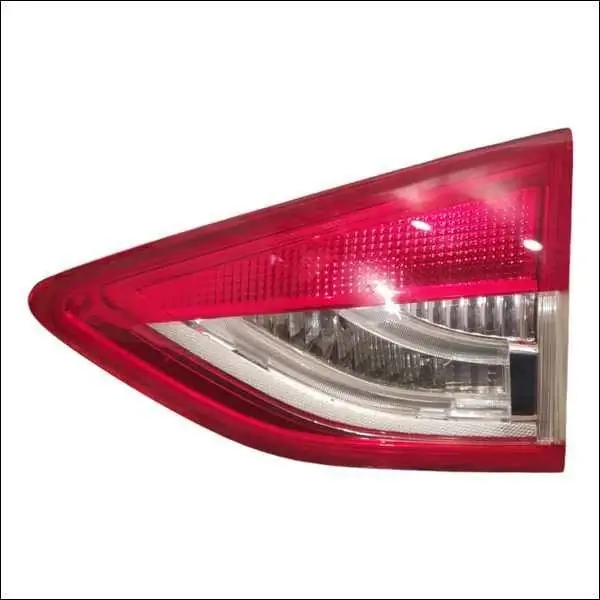 Feu arriere inferieur droit Ford KUGA 1938131 - Coup de cœur des clients
