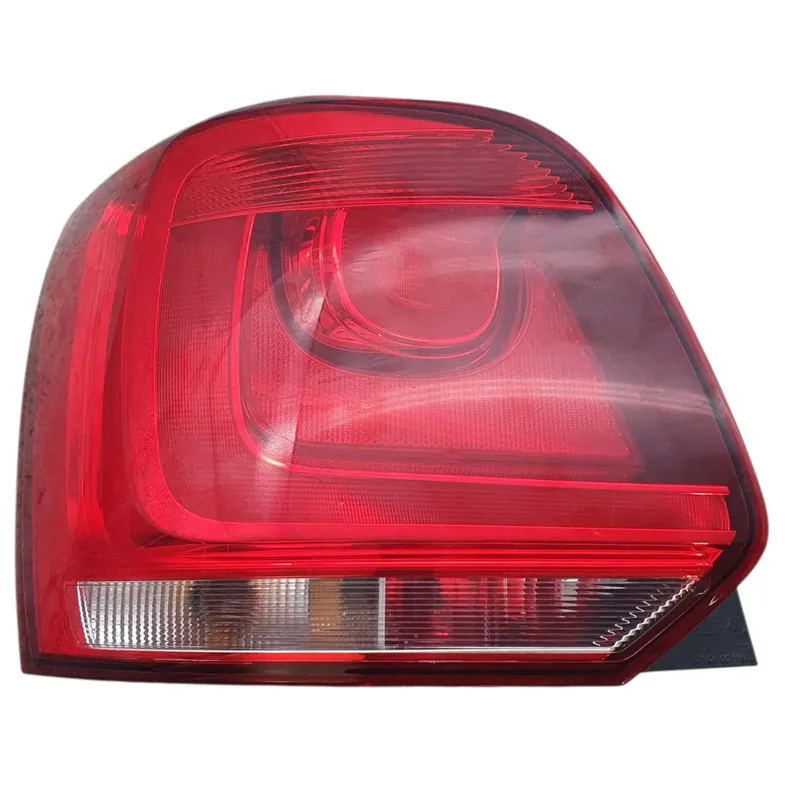 Coup de cœur - Feu arriere gauche Volkswagen POLO 6R0945095AH