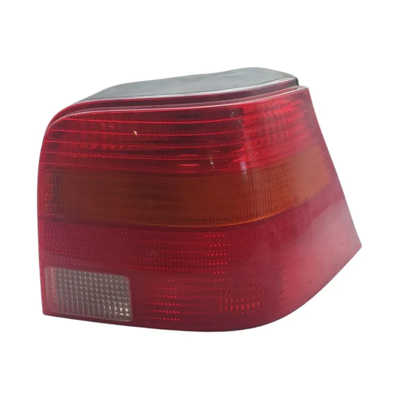 Meilleur prix - Feu arriere droit Volkswagen GOLF IV 1J6 945 096 R