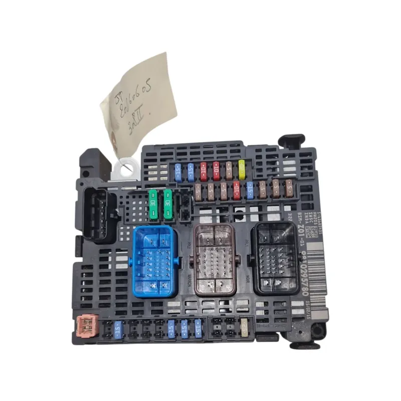 Bsm / usm (boitier/unite servitude moteur) Peugeot 308 II 16 696 073 80 | Retour gratuit