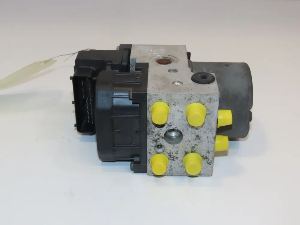 Nouveau lancement | Unité hydraulique ABS occasion VOLKSWAGEN PASSAT IVPhase 1 10-1996->10-2000 1.9 TDI 110ch