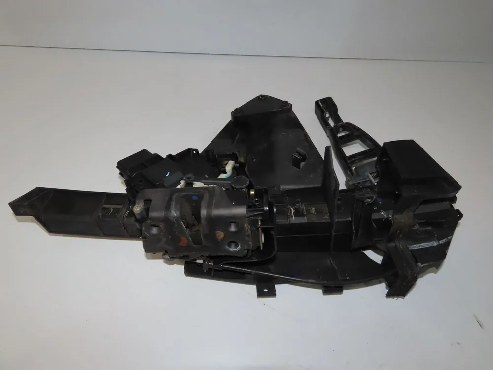 Achetez dès maintenant | Serrure porte avd occasion FORD CMAX IPhase 2 03-2007->09-2010 1.8 TDCI 8v 115ch