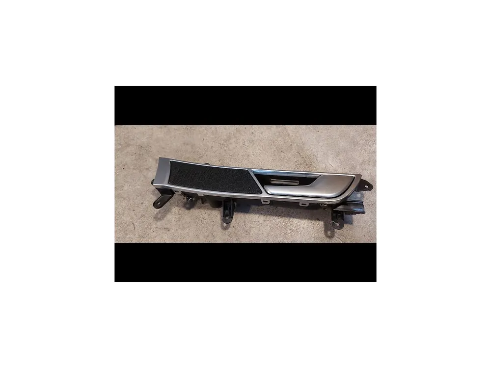 Bon prix - Poignee int porte avd occasion AUDI A6 IIIPhase 1 05-2004->10-2008 2.4i V6 180ch