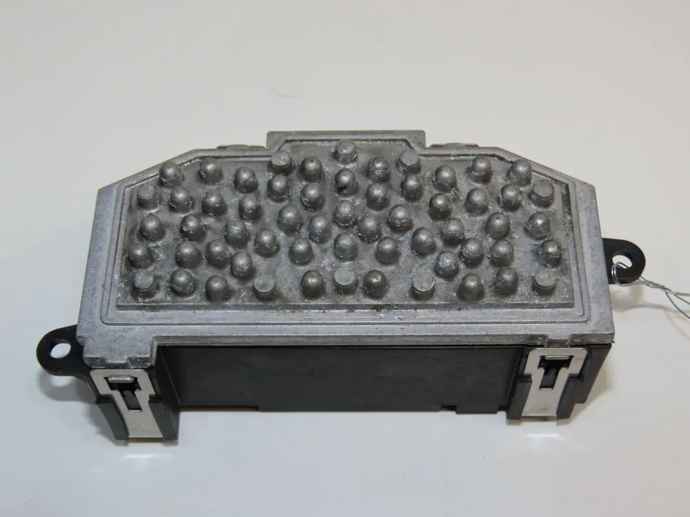 Resistance de chauffage occasion AUDI TT IIPhase 1 09-2006->04-2010 2.0 TFSi 200ch | Prix en baisse