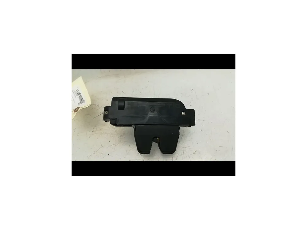 Serrure hayon occasion CITROEN C3 IPhase 1 04-2002->10-2005 1.4HDI 8v 70ch - Produit tendance